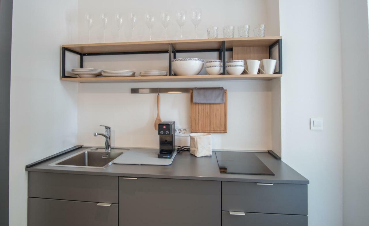 Stella Sky Apartment Любляна Екстериор снимка