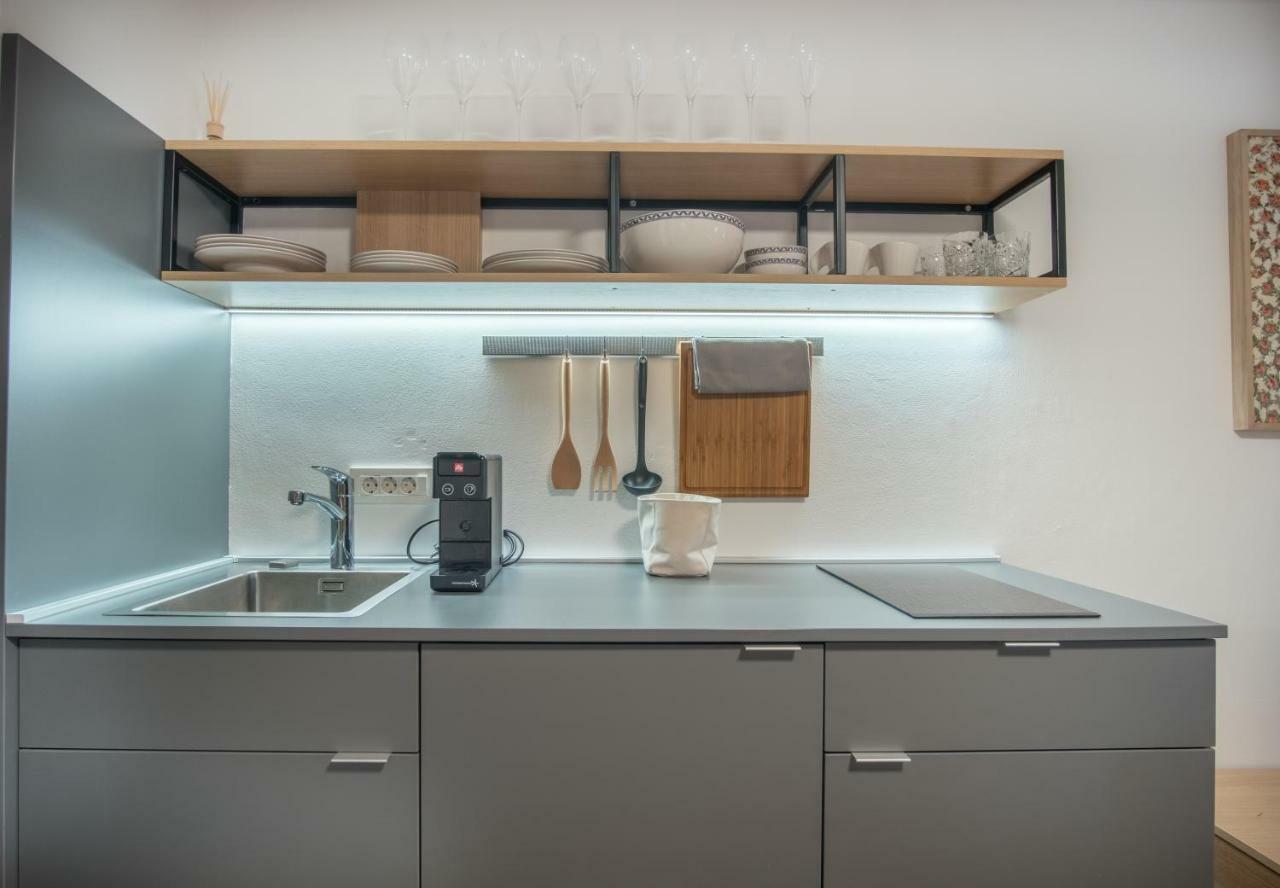 Stella Sky Apartment Любляна Екстериор снимка