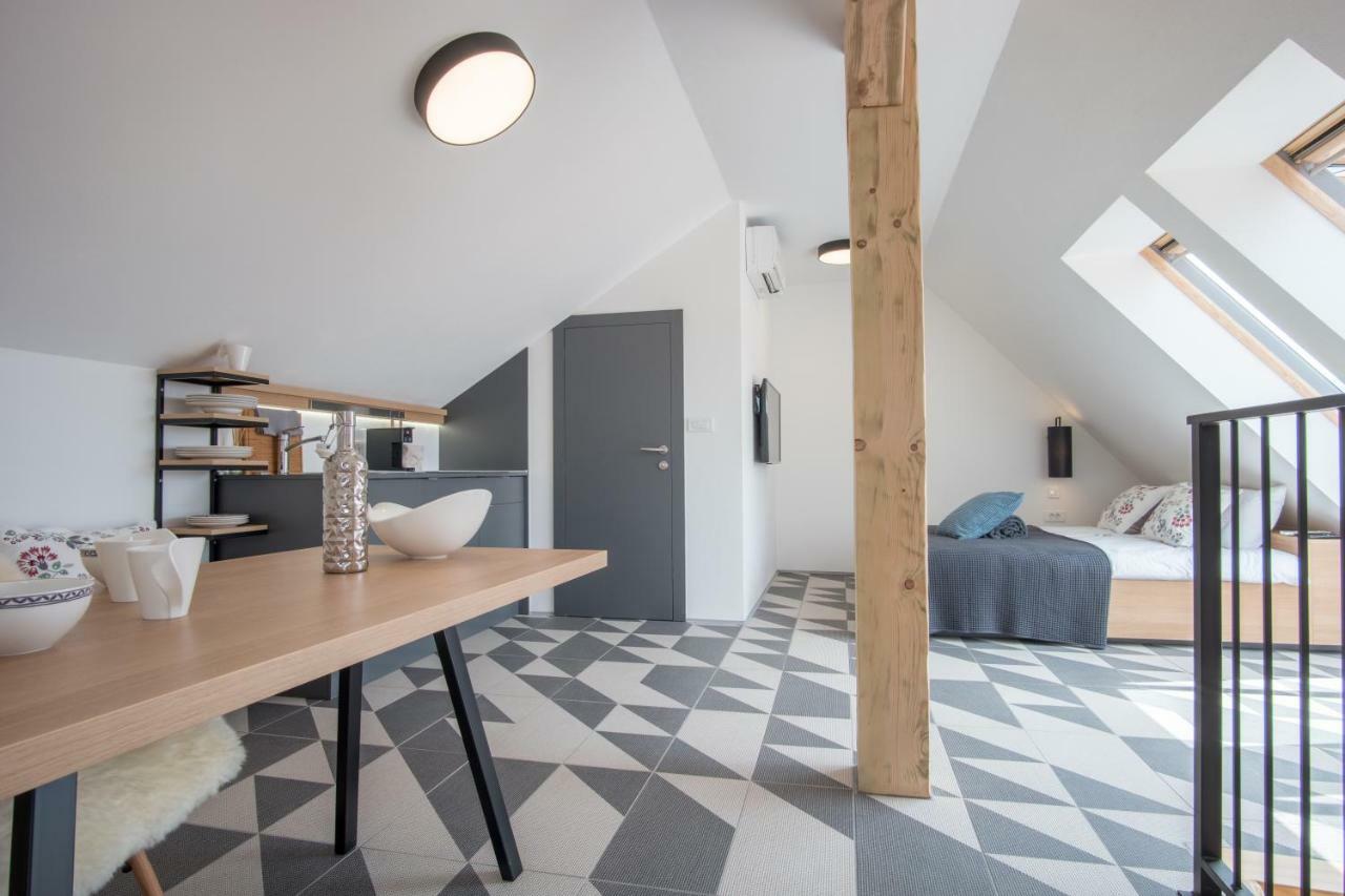 Stella Sky Apartment Любляна Екстериор снимка