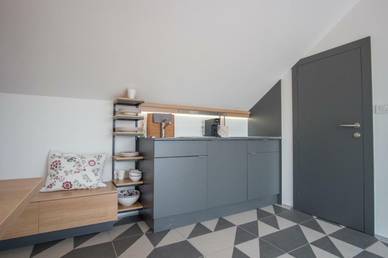 Stella Sky Apartment Любляна Екстериор снимка