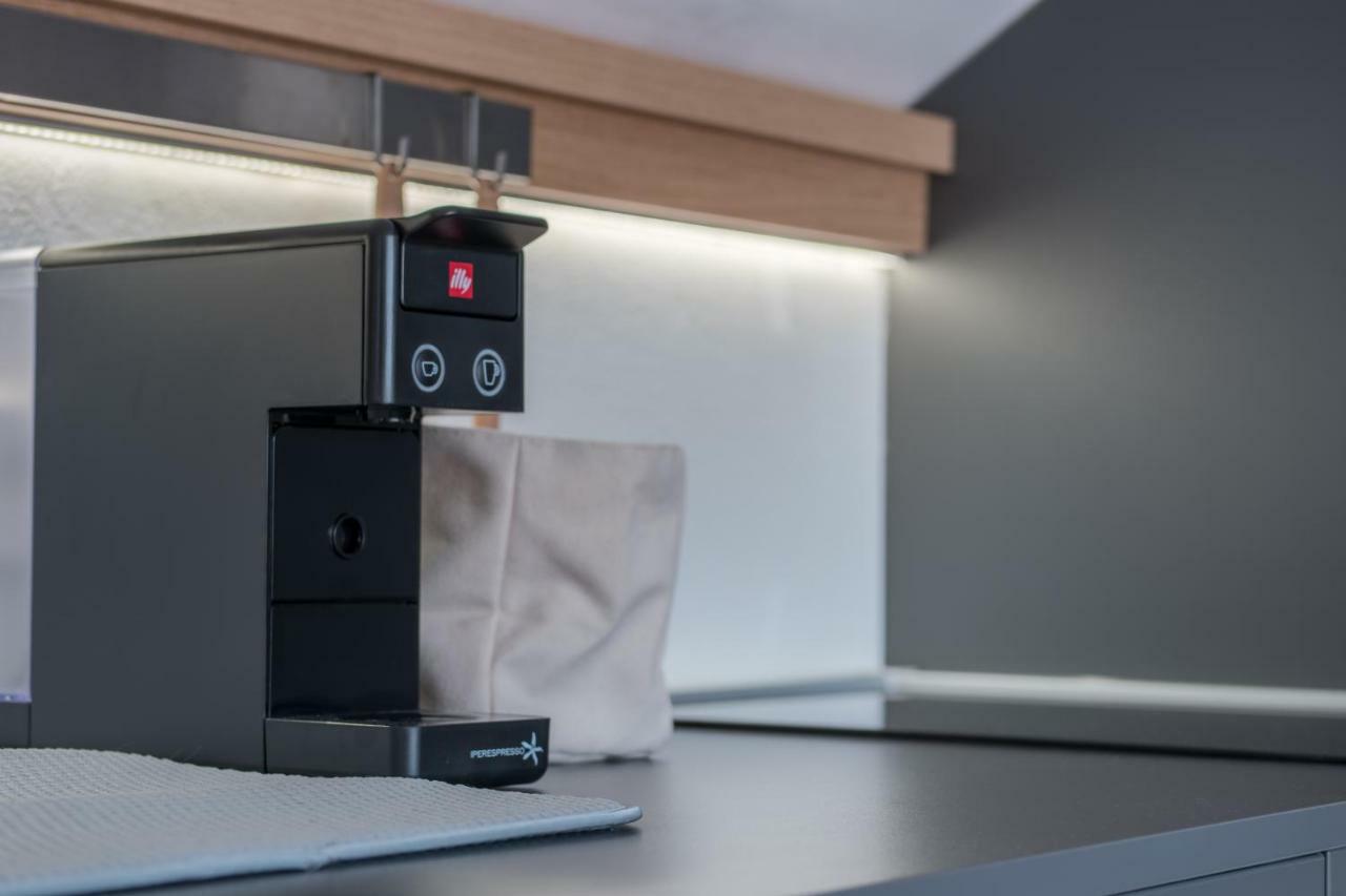 Stella Sky Apartment Любляна Екстериор снимка